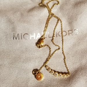 SOLD!!!!    MKPark Avenue Pendant Neclacke Set